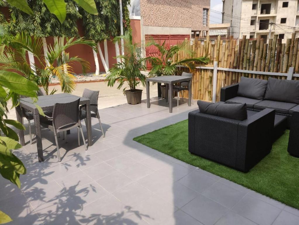 La Maison De Kouadio 阿比让 外观 照片
